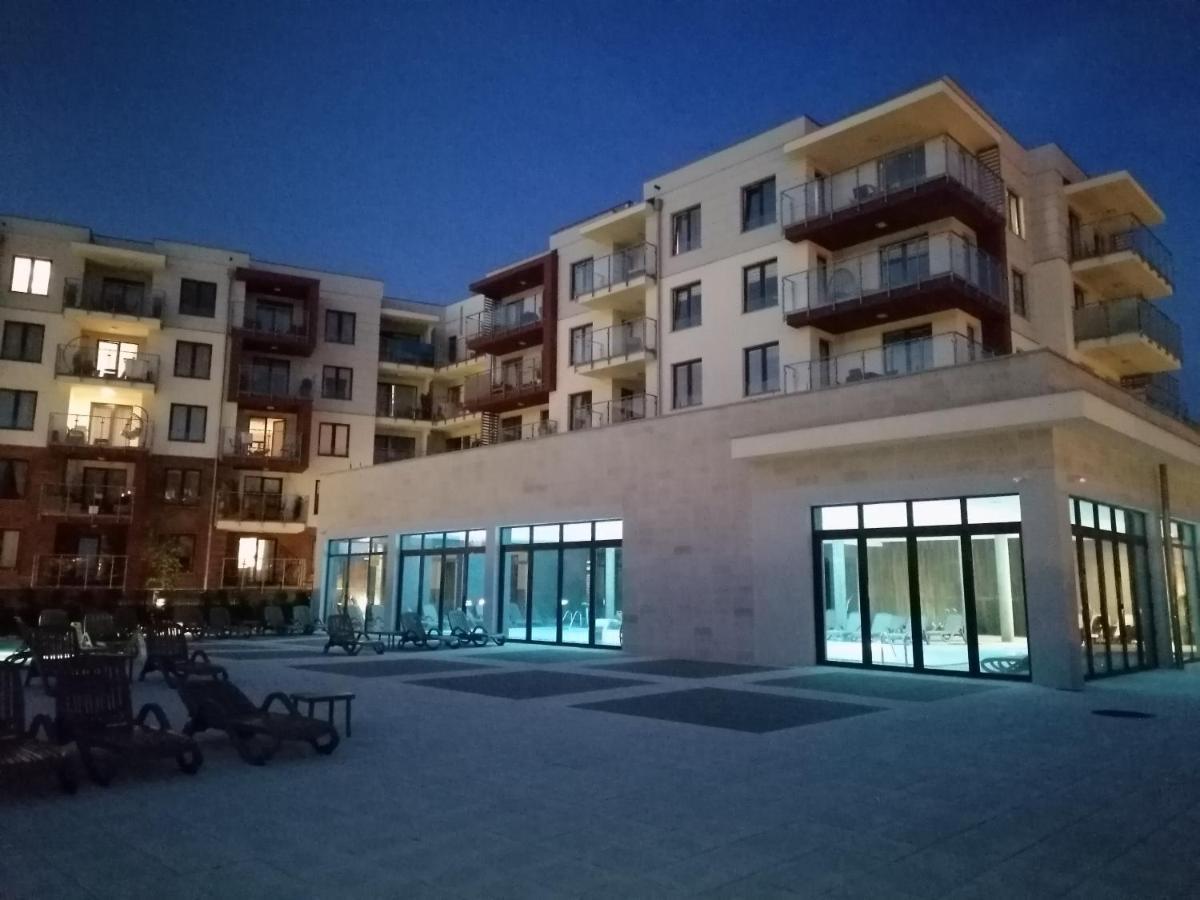 Apartamenty Polanki Park Aquarose Kolobrzeg- Basen,Sauna,Silownia,Place Zabaw Dla Dzieci - Inclusive , Restauracja, Garaz Exteriör bild